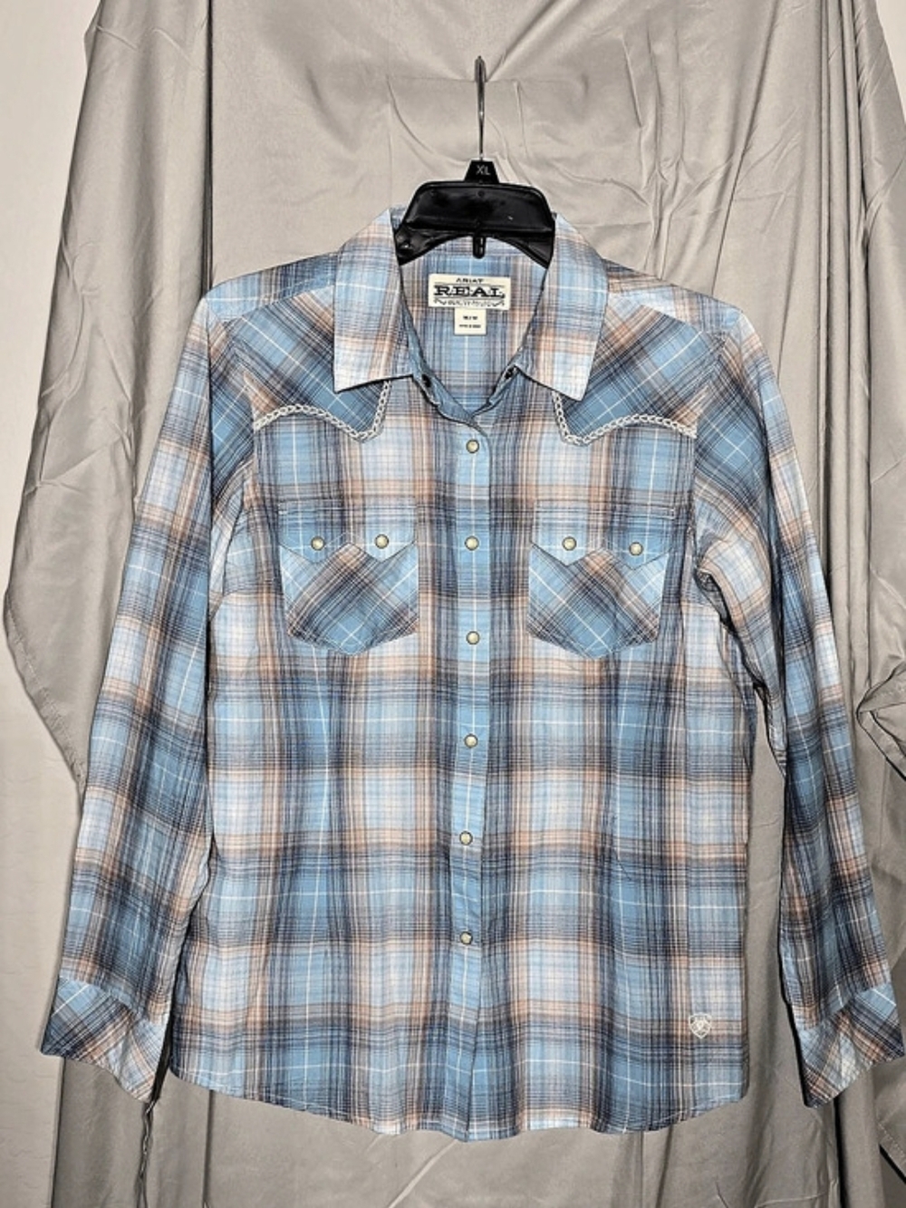 Ariat Plaid Western Shirt in Blue & Pink Size Medium